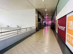Sim Lim Square (D7), Retail #543626181